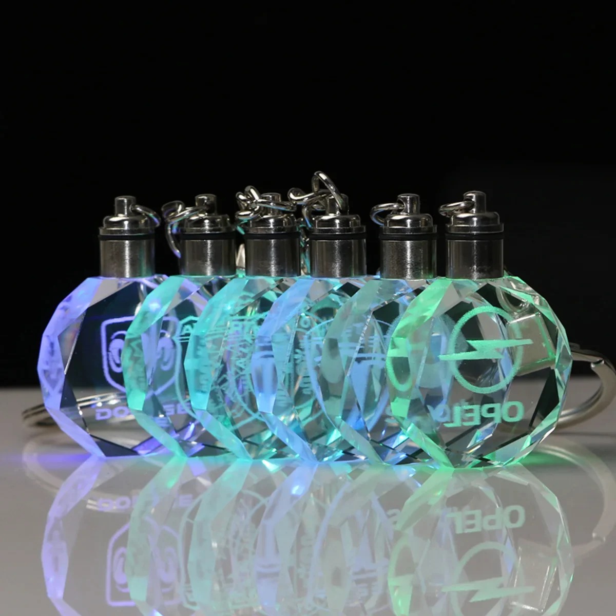 Motorcycle Keychain LED 7Colors K9 Crystal Customized Key Chain for YAMAHA KAWASAKI SUZUKI TOYOTA HONDA KTM BMW