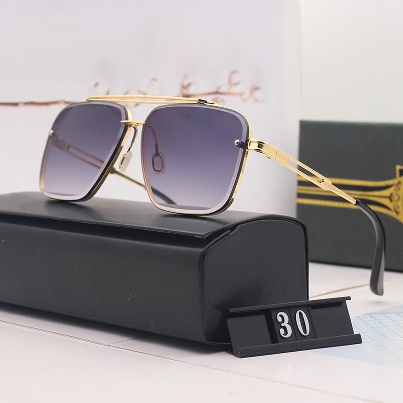 

Original Size：62mm Fashion Gold Metal Frame Square Men Eyewear Square Design UV400 Purple Lenses 17302 Women Unisex Sun Glasses