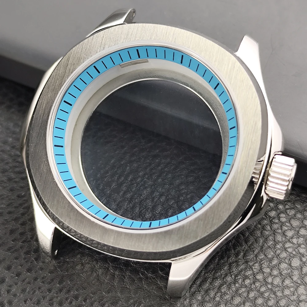 Sleek Silver Steel Watch Case with Sapphire Glass and Seal Ring, 39.5mm