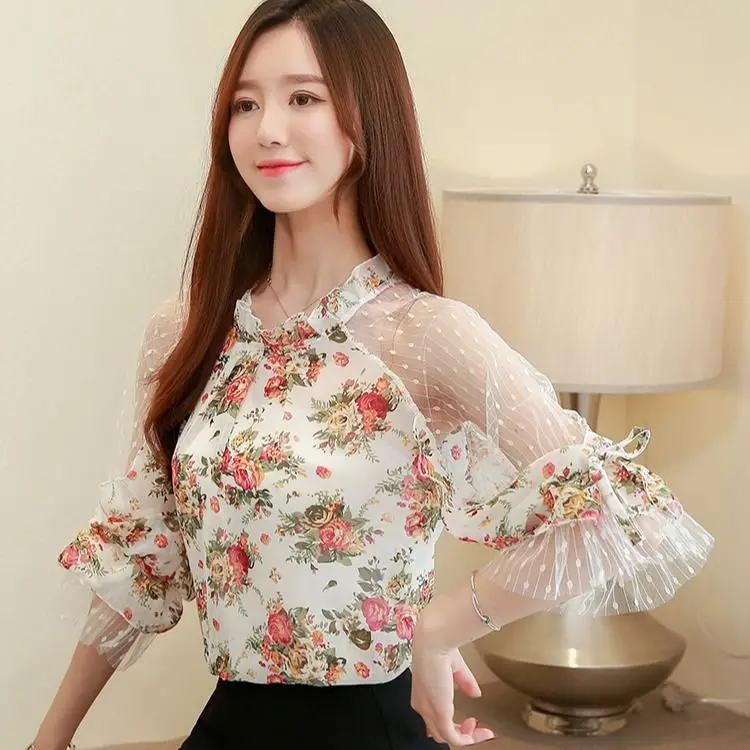 新品　YILON MADE Joli flower blouse YILON MADE】Joli flower blouse ホワイト - メルカリ