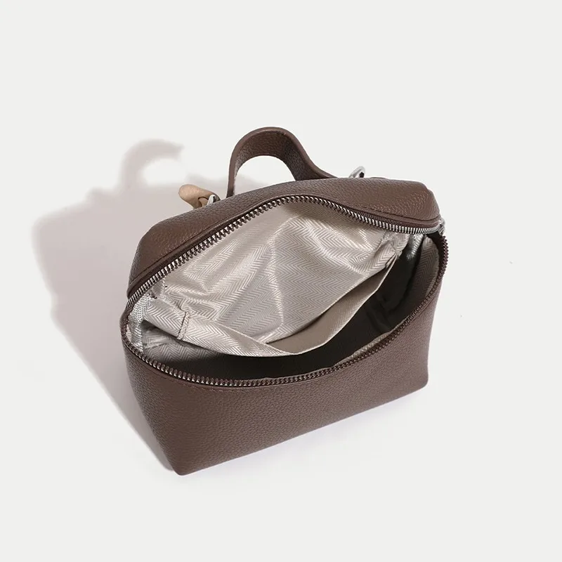 Classic Black Square Handbags for Women Autumn New Versatile Small Single Shoulder Crossbody Bags with Elegant Ball Pendant