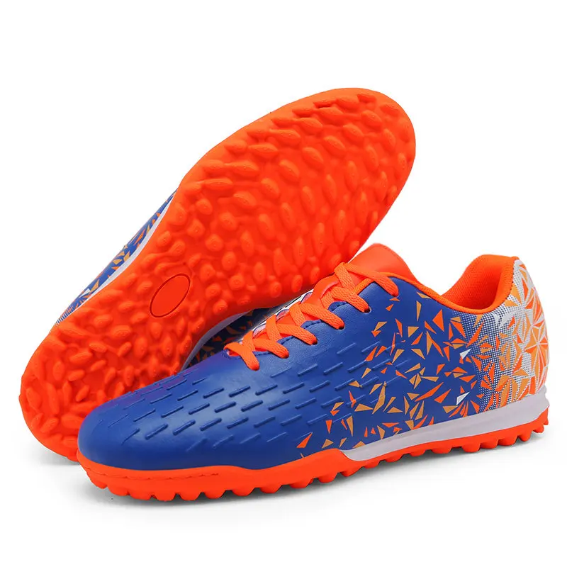 

New Design Fashion Turf Soccer Shoes Society Men Women Lightweight Professional Sneakers Football Men Futsal Training Shoes 2023