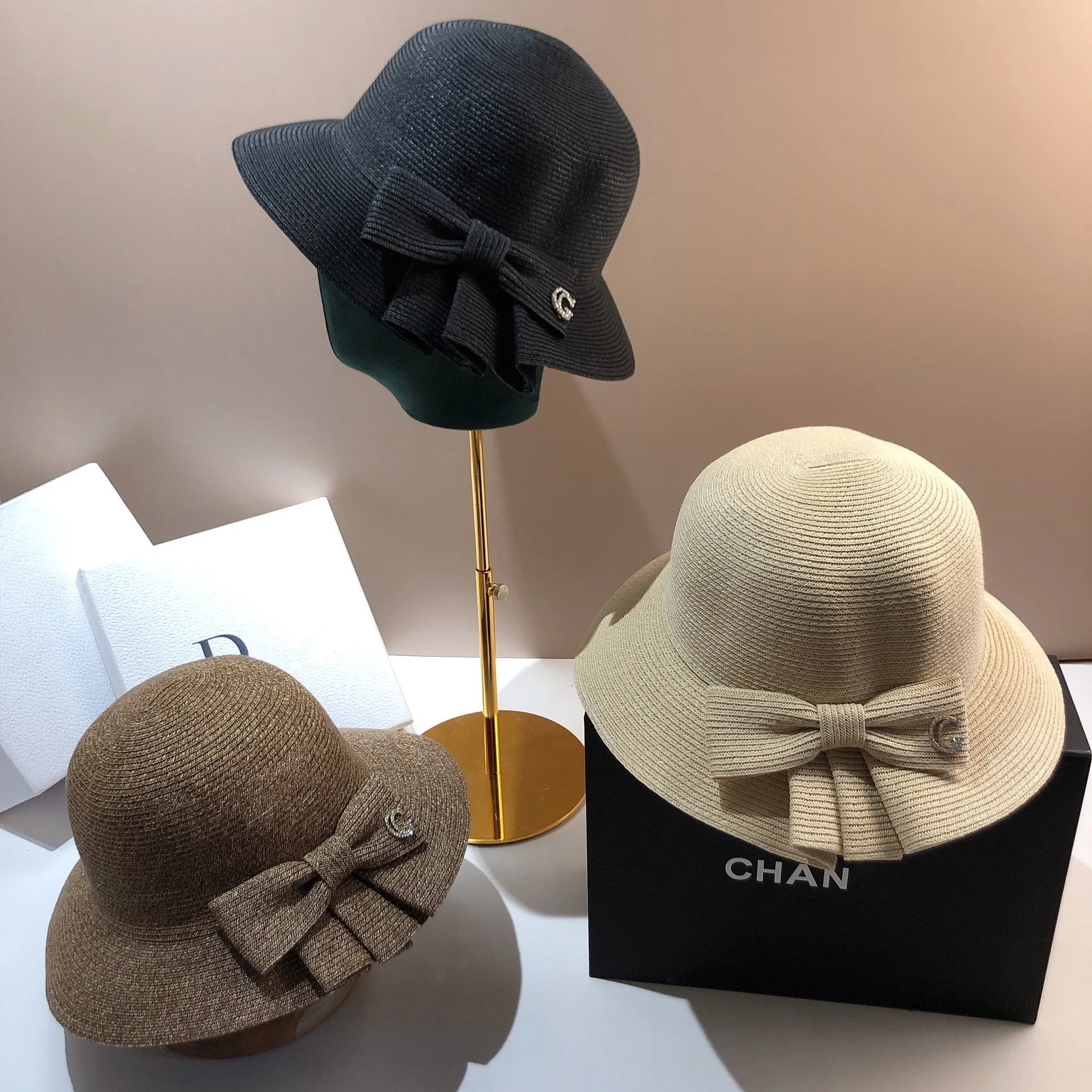 

Japanese new star with the same summer straw hat pot hat fashion lady style temperament lady bow fine straw hat pot hat