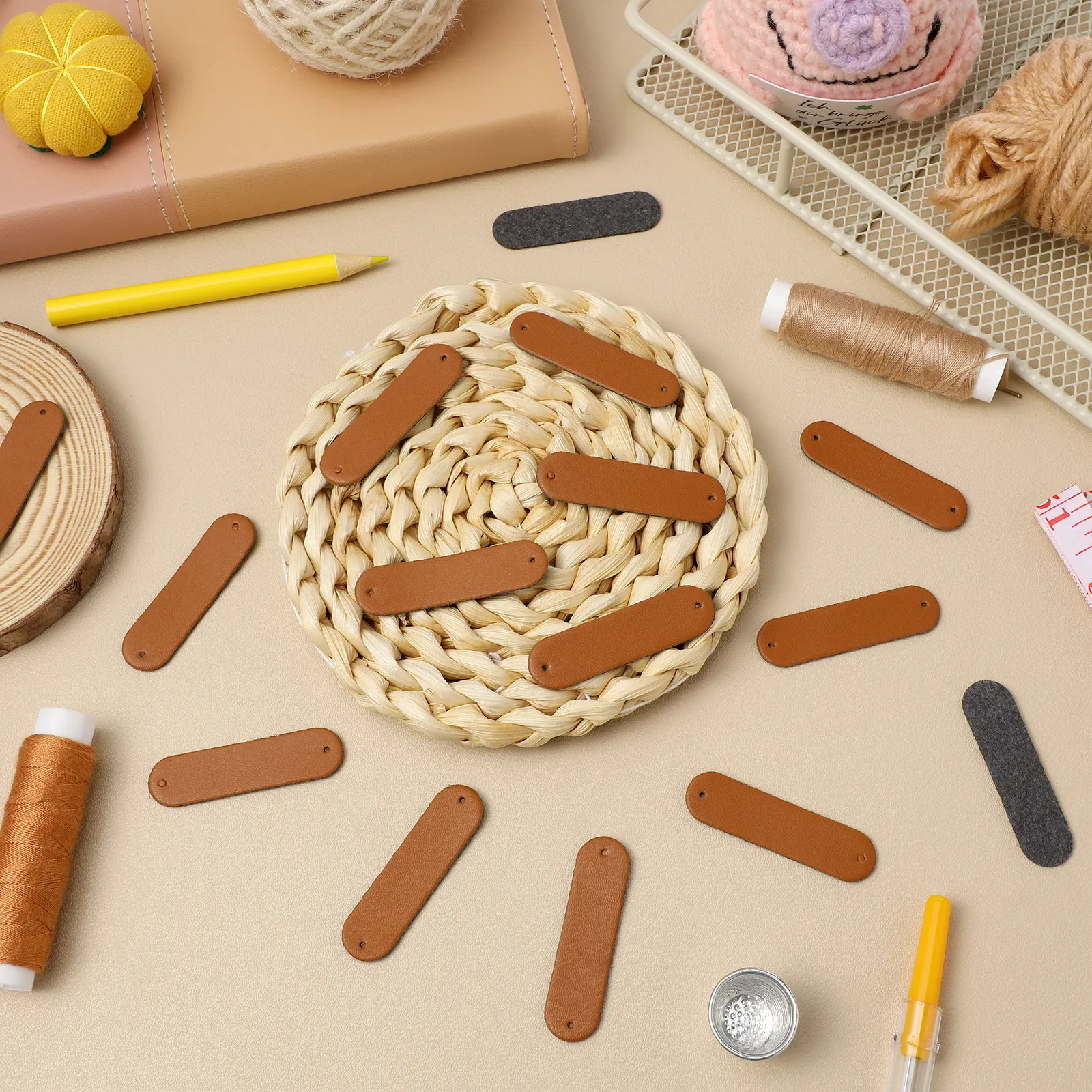100Pcs 수제 PU 라벨 빈 DIY 의류 태그 바느질 자수 뜨개질 의류 공예 의류 바느질용
