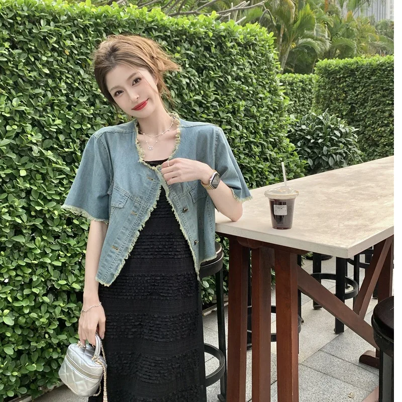 

Женский джинсовый костюм с юбкой на подтяжках, летний короткий костюм из джинсовой ткани с круглым вырезом, тонкая рубашка и юбка, 2023