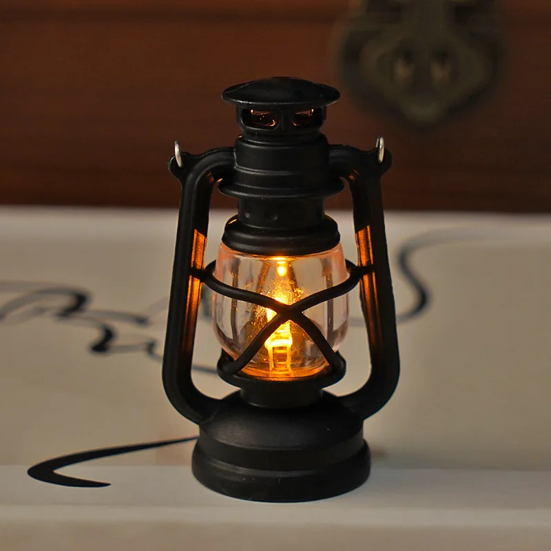 Miniature Retro Glowing Pony Lantern Dollhouse Night Light Decor