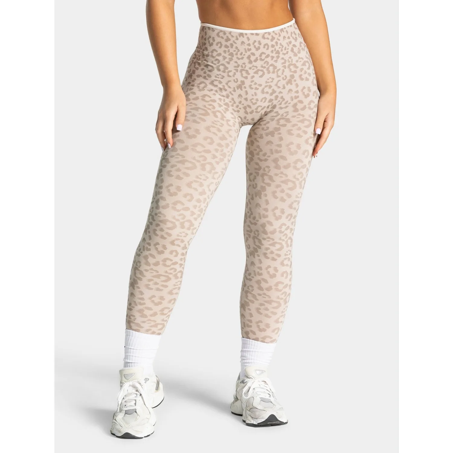 New Seamless Women's Gym Leopard Print Yoga Pants High Waisted Contrasting White Edge Knitted Leggings Yoga Exercise Leggings 2