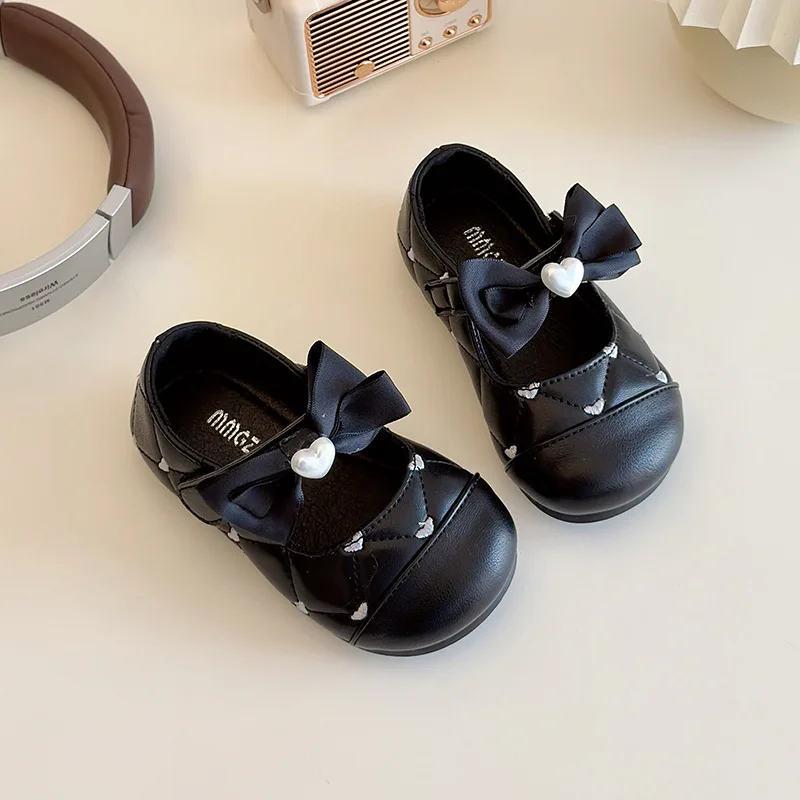 Baby Girl Shoes Nice Lattice Love Breathable First Walkers Soft Bottom Toddlers Garden Shoes Kids Girls PU Leather I01227
