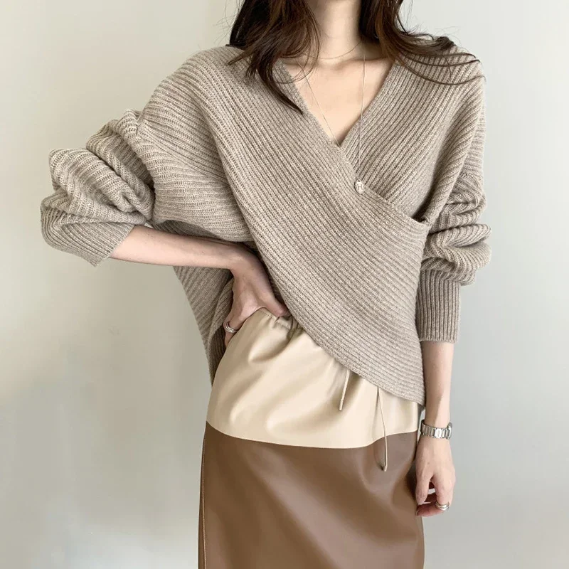 

2024 Korean Fashion V-neck Knit Sweater Top Blusa Elegant Female Solid Pullover Apricot Grey Black Khaki Loose Women Irregular