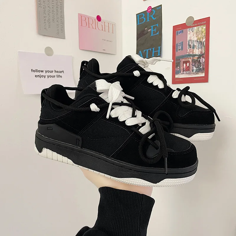 Men's Sneakers Lace Up Casual Shoes Spring Trend Platform Men Shoes Couple Outdoor Running Shoes Designer Women Vulcanized Shoe