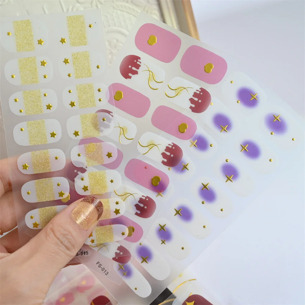 Halbgehärtete Gel-Nagelaufkleber Mit Glitzer – UV/LED-Lampe Nötig, Hält Bis Zu 2 Wochen