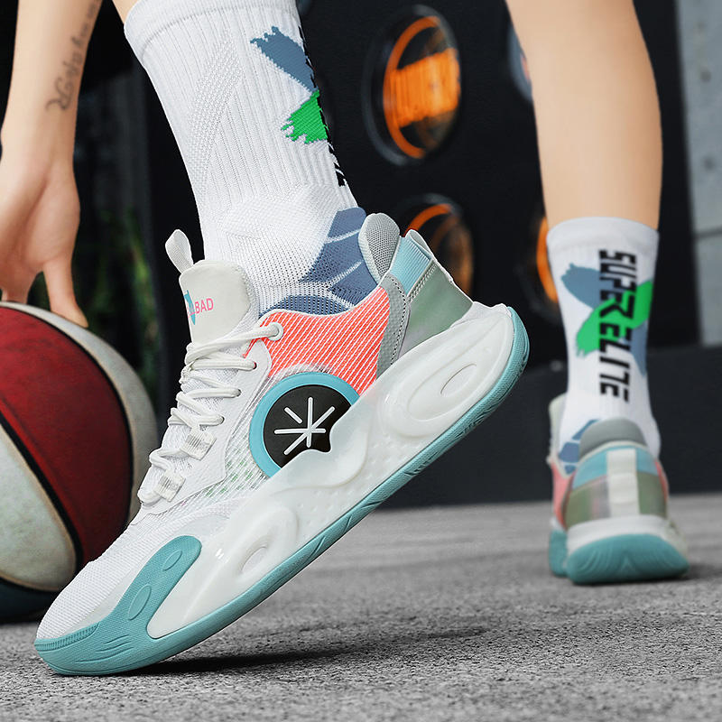 Tênis de Basquete Fade Away