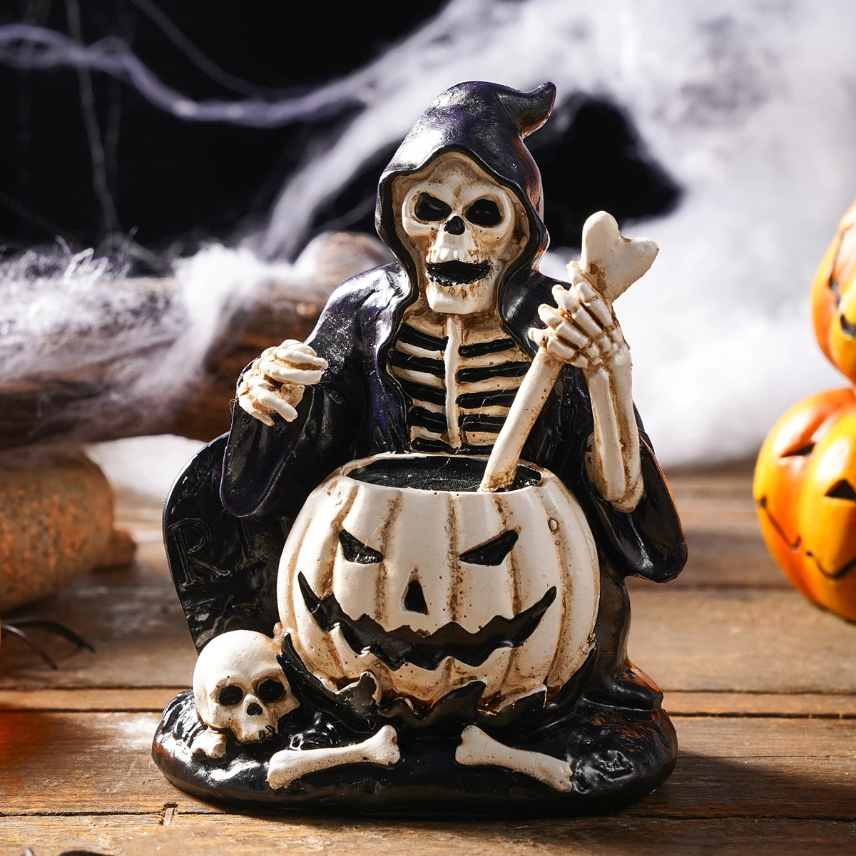 1PC, Halloween Deco retro and funny skull medicine decoction decorative statue, resin material decorative handicraft