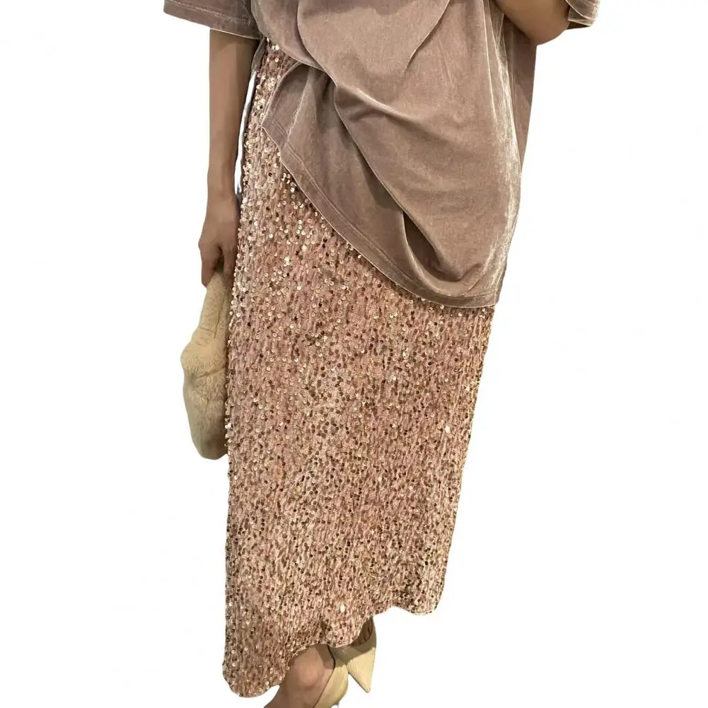Рисунок 4 - Женская юбка миди с блестками