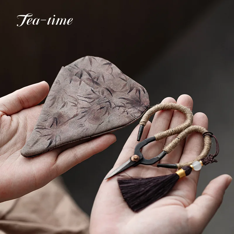 Retro Bamboo Tea Bag Scissors Pure Handmade Cloth Bag Tea Scissors Protector Tassel Chinese Knot Knife Puer Ceremony