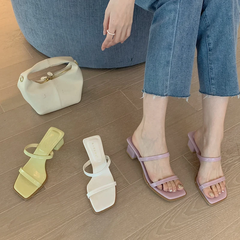 

Женские сандалии на низком квадратном каблуке, модные пляжные шлепанцы без застежек, с открытым носком, Повседневные Классические сандалии, Новинка лета 2022