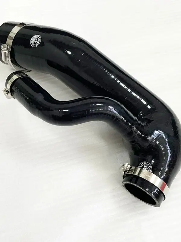 Silikon-Einlassschlauch für Mini Cooper S / Countryman 1.6T R56 R57 R60 N18 Motoren Ersatz-Autoteile SCHWARZ – Detail 2