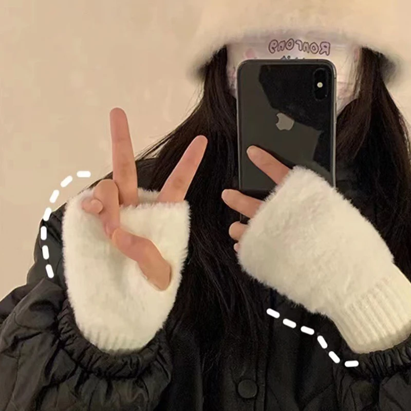 

I K.Rea New Winter Gloves For Warmth Knitted Fingerless Half Cut Wool Cute Women Riding Bikes Thickened Adult Hand Socks