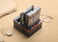 IDE hard Drive docking Hard drive base reader, 2.5-inch 3.5-inch external hard drive housing, external HDD hard drive reader USB - Image 2