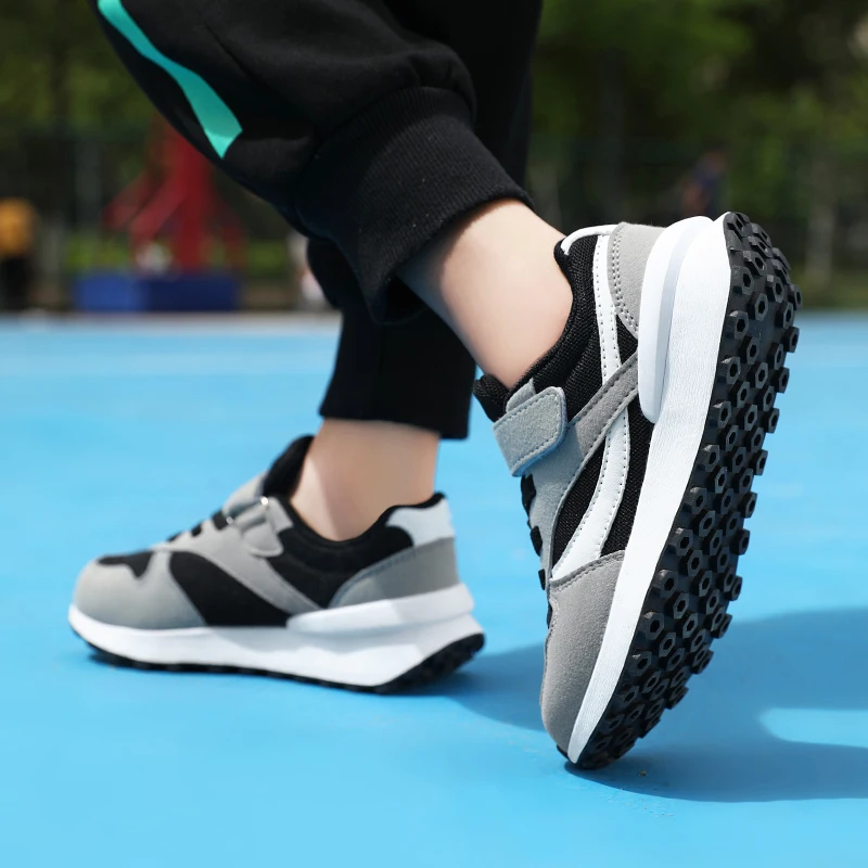 Kids' Light-Up Athletic Sneakers - Fashionable Outdoor Casual Shoes