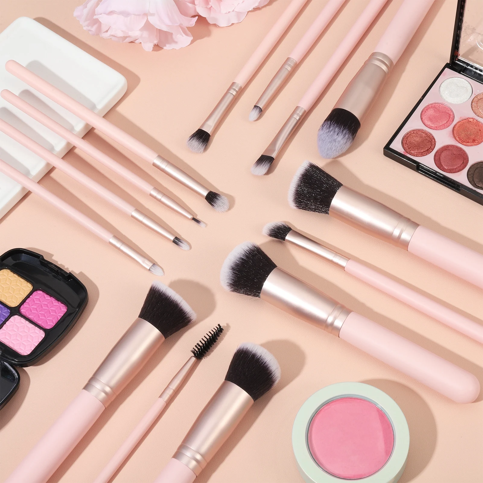 Makeup Brushes with Wooden Handle