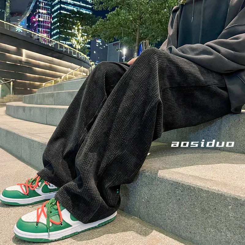 

Corduroy Casual Pants Men Winter Autumn New Baggy Elastic Waist Straight Wide Leg Pants Male Oversized Harajuku Style Sweatpants