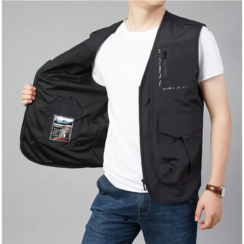 Vest Tactical Windbreaker Jackets Multi Pocket Hunting Man Men Male Waterproof Work Leather Vests Sleeveless Jacket Embroidered