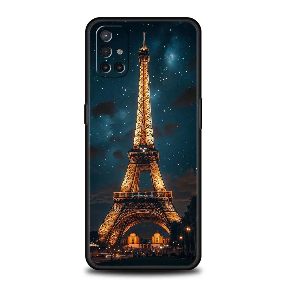 Red Umbrella Eiffel Tower Design Phone Case Cover