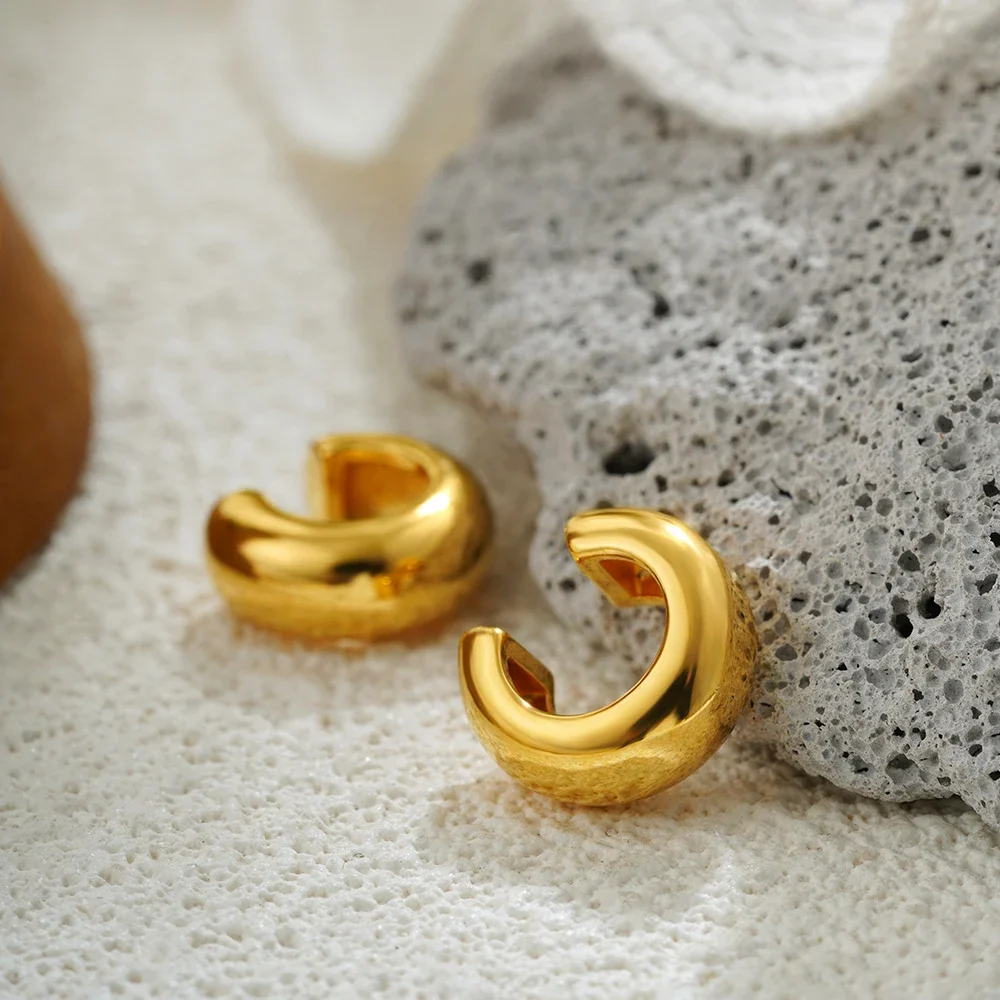Polished Metal Small Circle Hoops CC Clip Earrings for Women Girls Stainless Steel Gold Plated Chunky Earclips Ear Wrap Clips