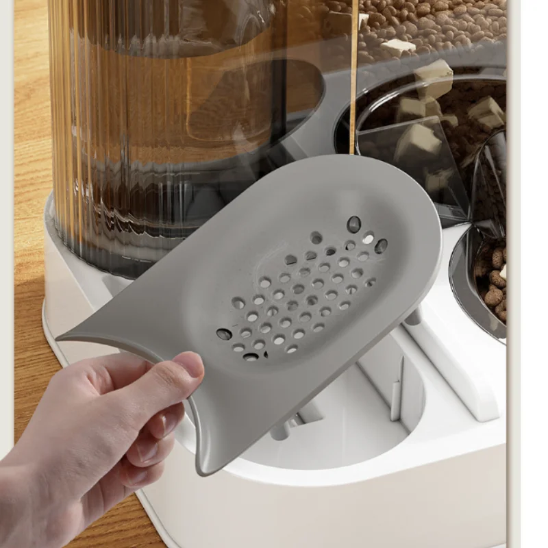 Automatic Pet Feeder And Water Dispenser With Stainless Steel Bowl_voghion.com