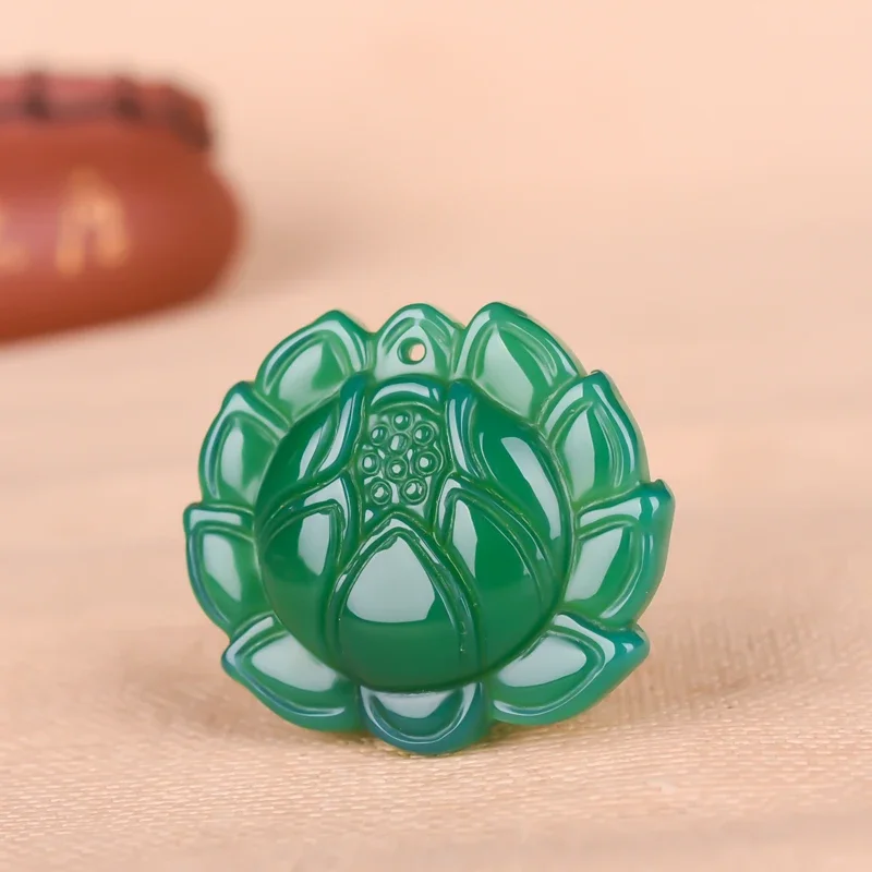 

Natural Agate Lotus Pendant Beads Necklace Charm Jewellery Fashion Accessories Hand-Carved Man Woman Luck Amulet Gifts Free rope