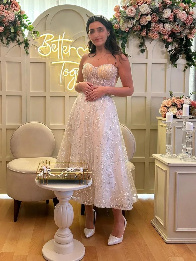 

Shiny Elegant Lace Sequins Tulle Strapless Fairy Prom Dress Sweetheart Luxurious Evening Party Gowns Tea-Length Robes De Soirée