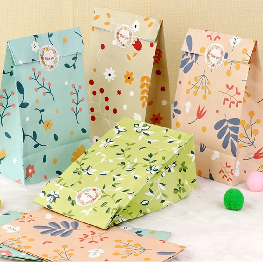 Gift Paper Bags 12/24PCS Plant Pattern for Candy Cookie Bakery Kraft Paper Packaging Bags with Stickers