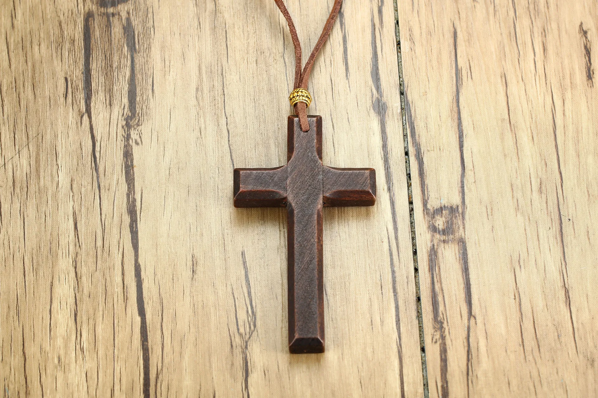 Natürliche Walnussholz Kreuz Halskette für Männer Frauen Auto Spiegel Christian Taufe Kruzifix Anhänger Seil Kette Halskette Schmuck Geschenke – Detail 10