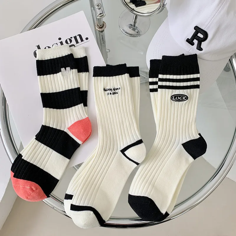 Cotton Women's Long Socks Medium Tube Korean White Breathable Leisure Girls Embroidery Male Sock Spring Summer Stripe Woman Cute images - 6