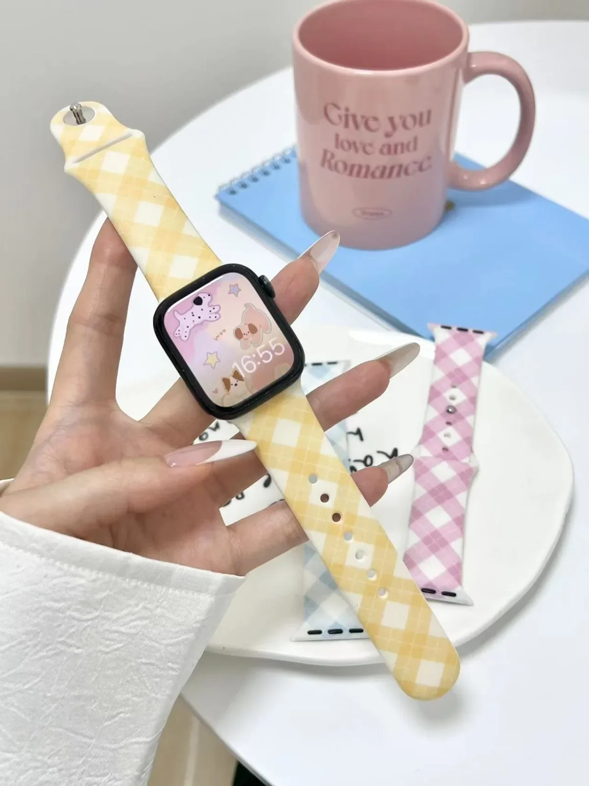 Watch Band For iWatch 42/44/45/46/49mm 38/40/41mm Silicone Fashion Watch Strap for Watch Series Ultra2 Se 10/9/8/7/6/5/4/3/2/1_voghion.com