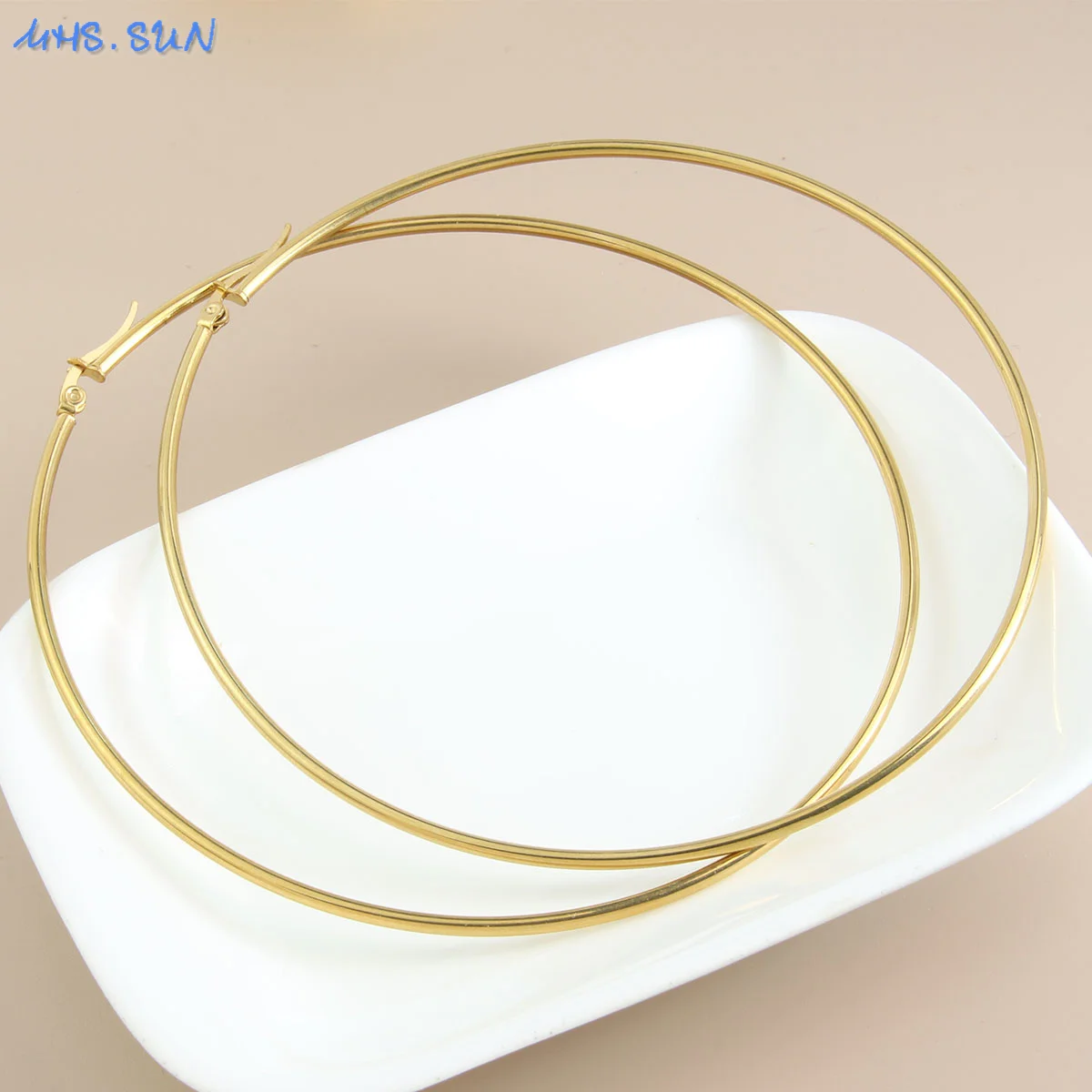 Buy Yellow Chimes Elegant Simple Big Round Hoop Latest Design Gold Plated  Party Wear Hoop Earrings For Women and Girls Online at Lowest Price Ever in  India | Check Reviews & Ratings -