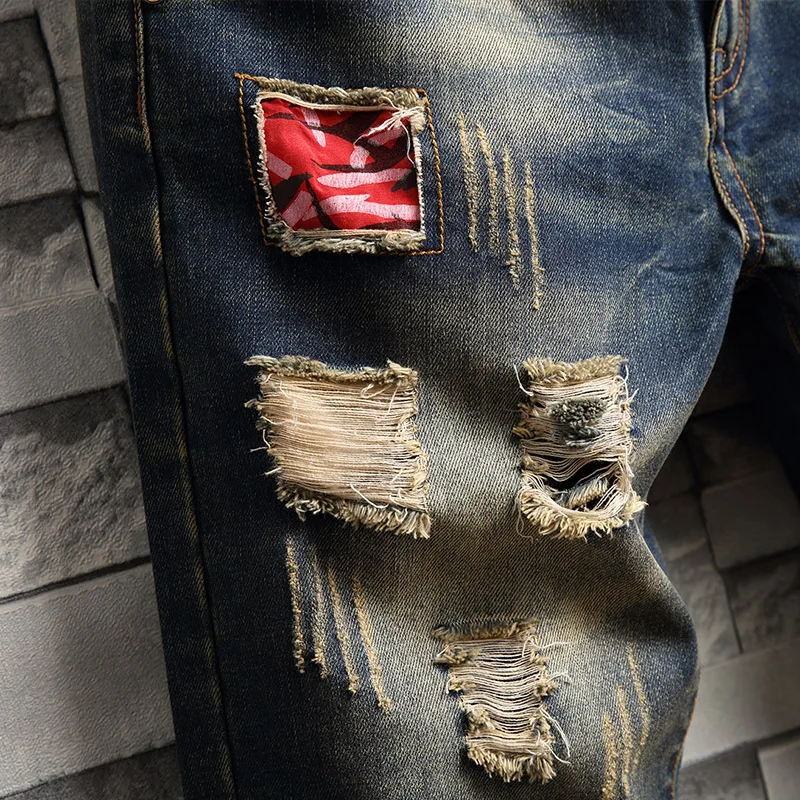 2024 Summer Denim Shorts Men Street Fashion Brand Personalized Straight Tube Broken Hole Loose Horse Pants Casual Fashion Jeans