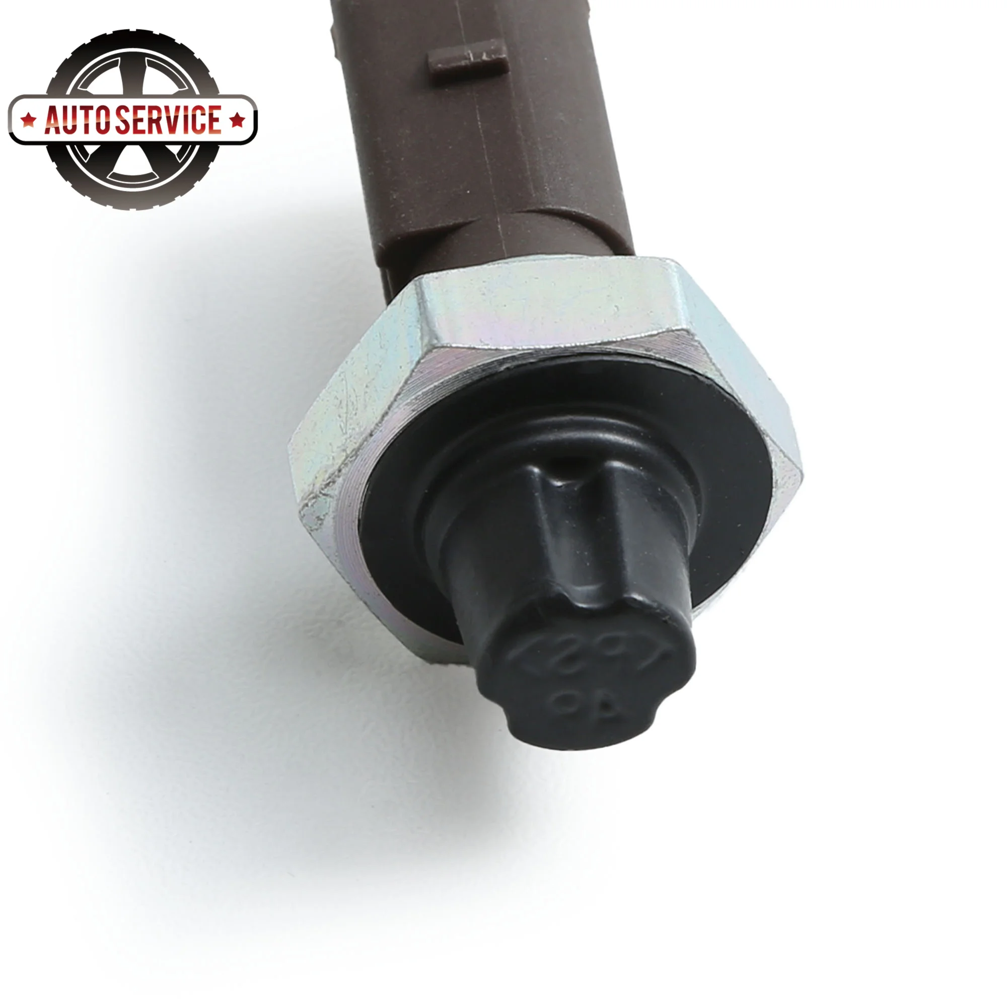 Oil Pressure Sensor Switch 0.55-0.85 BAR For Passat Golf Caddy Jetta Polo Tiguan CC A4 Allroad A6 Q3 038919081 038919081D