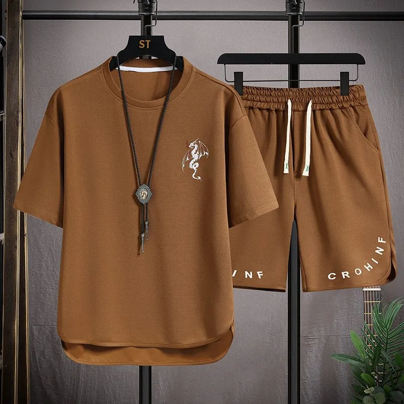 2-piece Men's Summer Waffle Fabric Longprint Crew-neck Short-sleeved T-shirt and Five-quarter Shorts Set