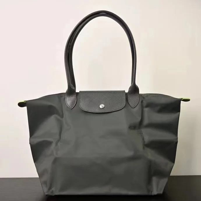 thumbnail image 1 of Bolsos plegables tipo hobo, bolsos clásicos para mujer, bolsos de hombro bordados, bolsos de nailon a la moda para mujer, bolsos de compras de alta calidad, 1 of 5