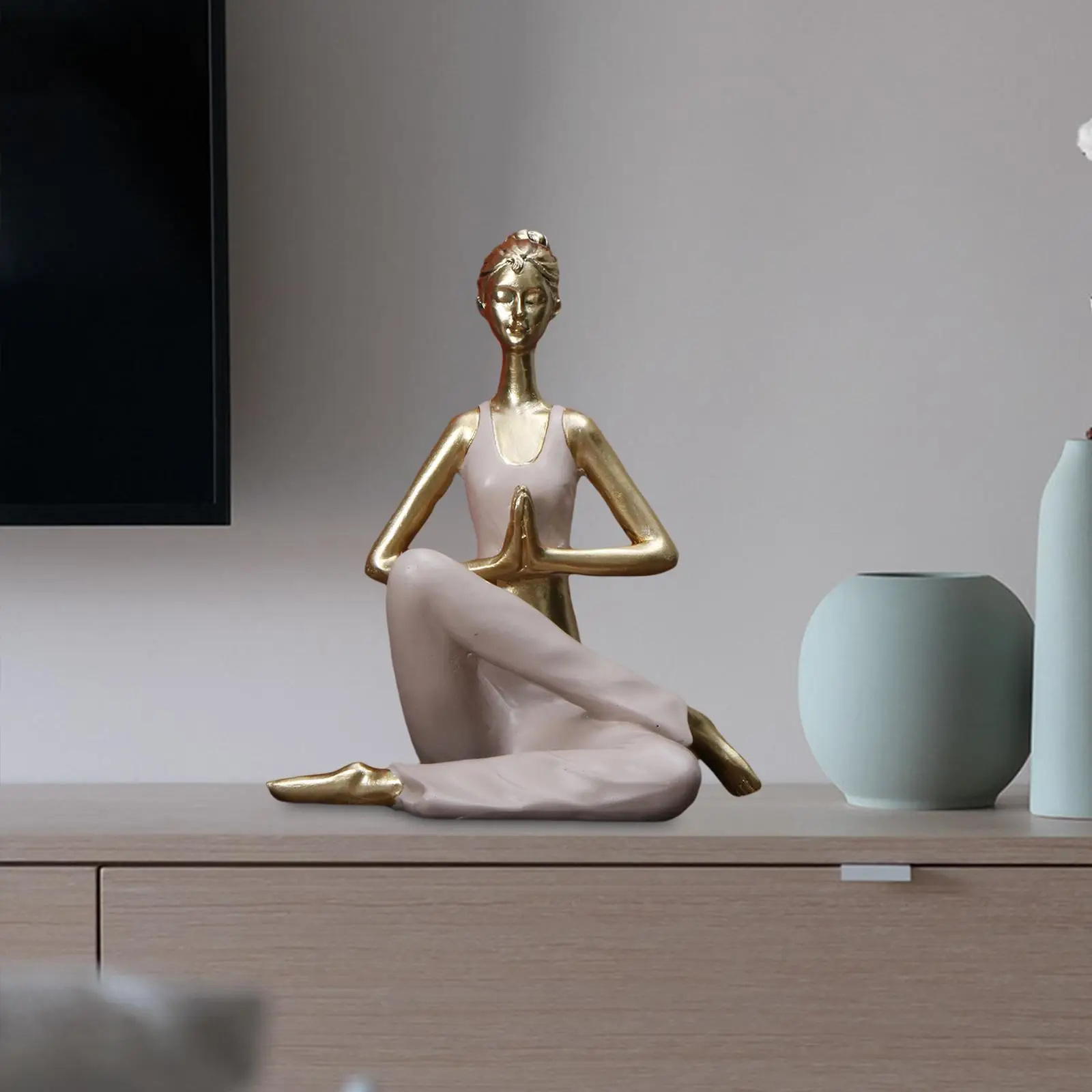 Yoga Statues Figurines Resin Crafts Ornament Yoga Girl Statue Yoga Sculpture for Desk Living Room Office Yoga Studio Shelf