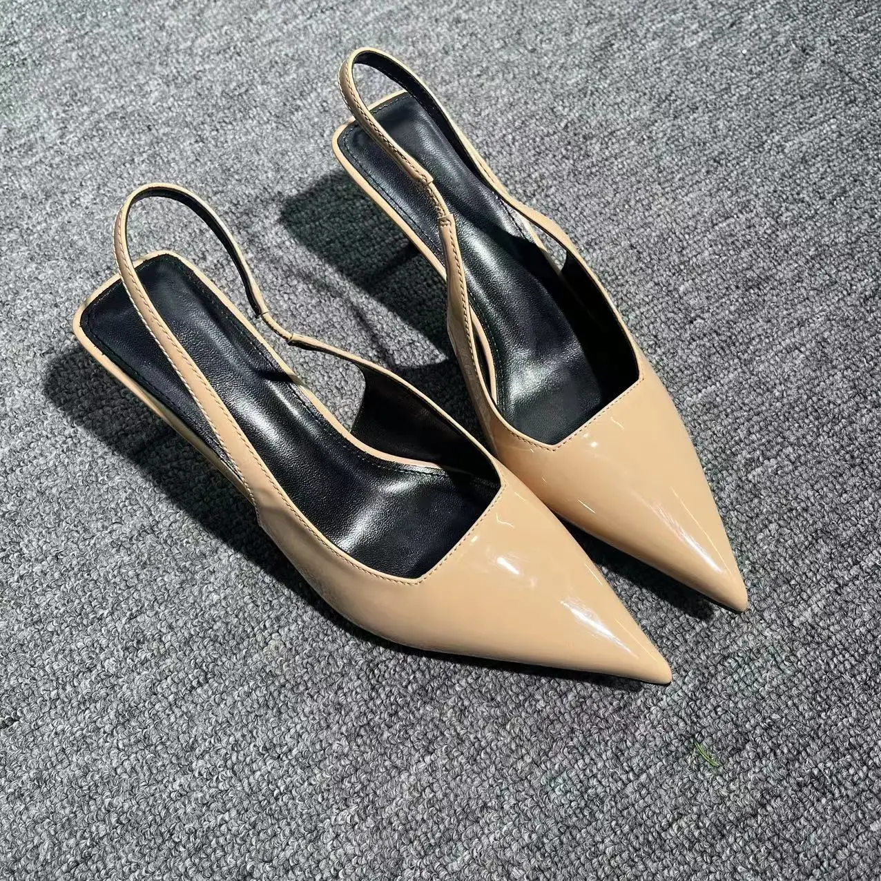 

Pointed high heels for spring 2024, new style with bare toe, slim heels, sexy and elegant style, one line with sandals for women