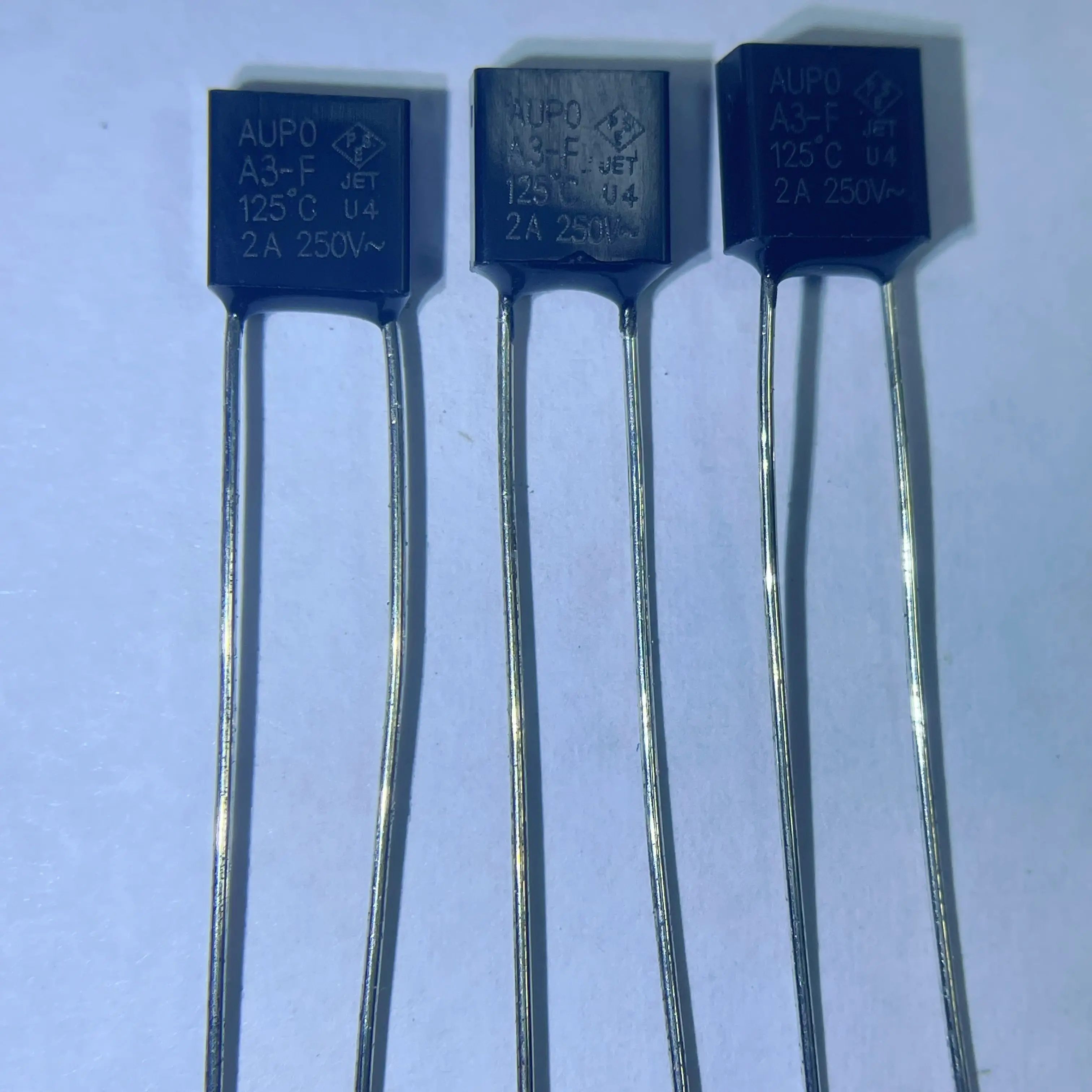 aupo-a3-f-125-2a-250v-rh125-125-c-20-jpg