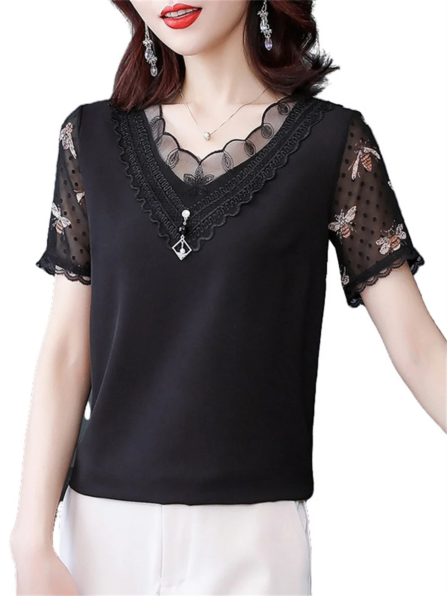 

4XL Women Spring Summer Blouses Shirts Lady Fashion Casual Short Sleeve O-Neck Collar Lace Embroidery Blusas Tops CT0493