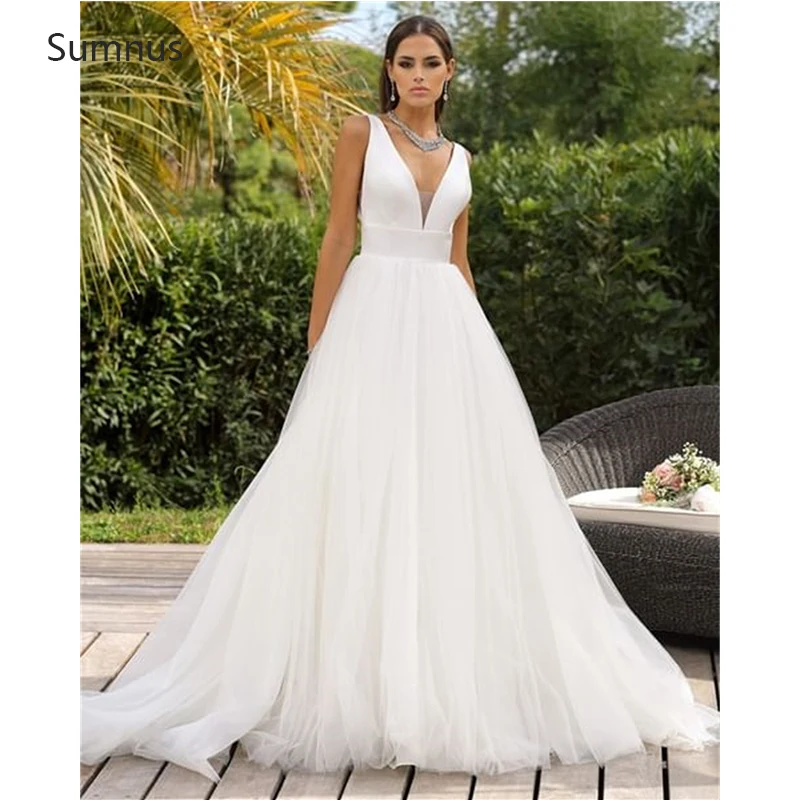 

Sumnus Vintage Tulle Wedding Dress For Women White Long A-line V-Neckline Stain 2022 Backless Vestido De Noiva Long Party Dresse