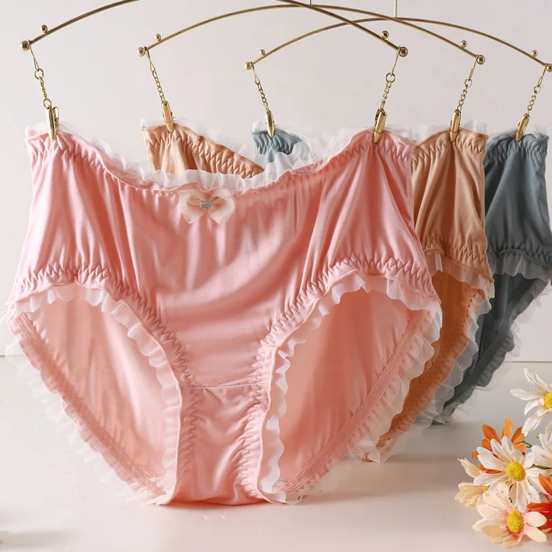 

Plus Size Panties Women Soft Satin Silk Briefs Ruffle Milk Elastic Breathable Underwear Seamless High Waist Lingerie Underpant