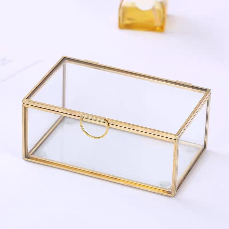 FONDAZZA Vassoio Portagioelli In Ottone Dorato E Vetro Con Stampa Geometrica – Organizer Da Scrivania Per Anelli, Orologi, Bigiotteria – Formato Rettangolare - 4
