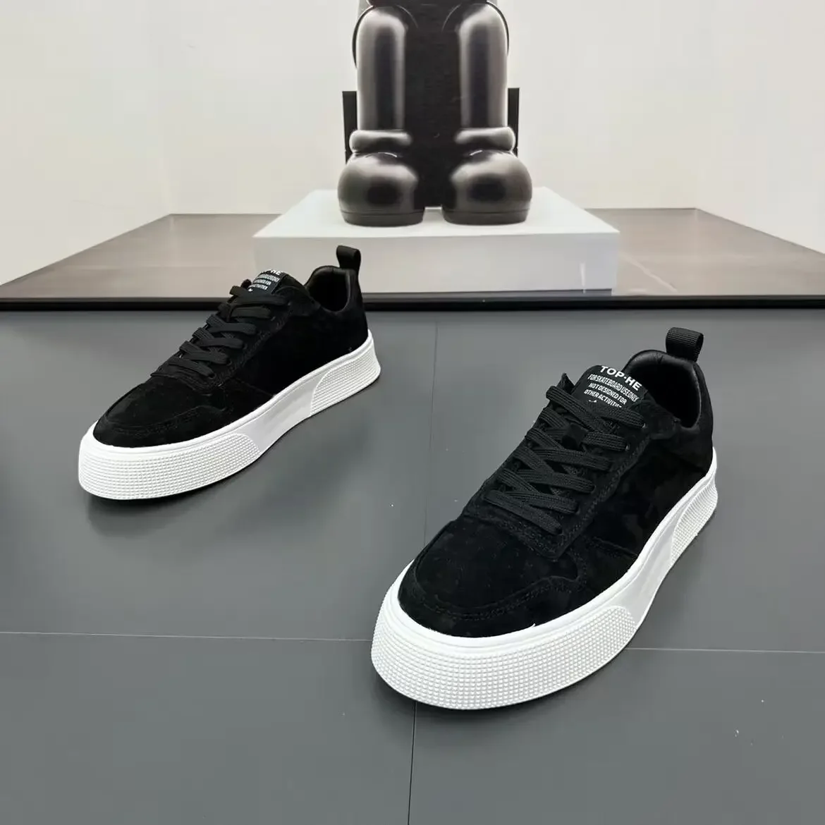 Spring Autumn New Luxury Men's Shoes Thick soled Raised Casual Board Shoes Soft soled Comfortable Breathable Running Sneakers 4
