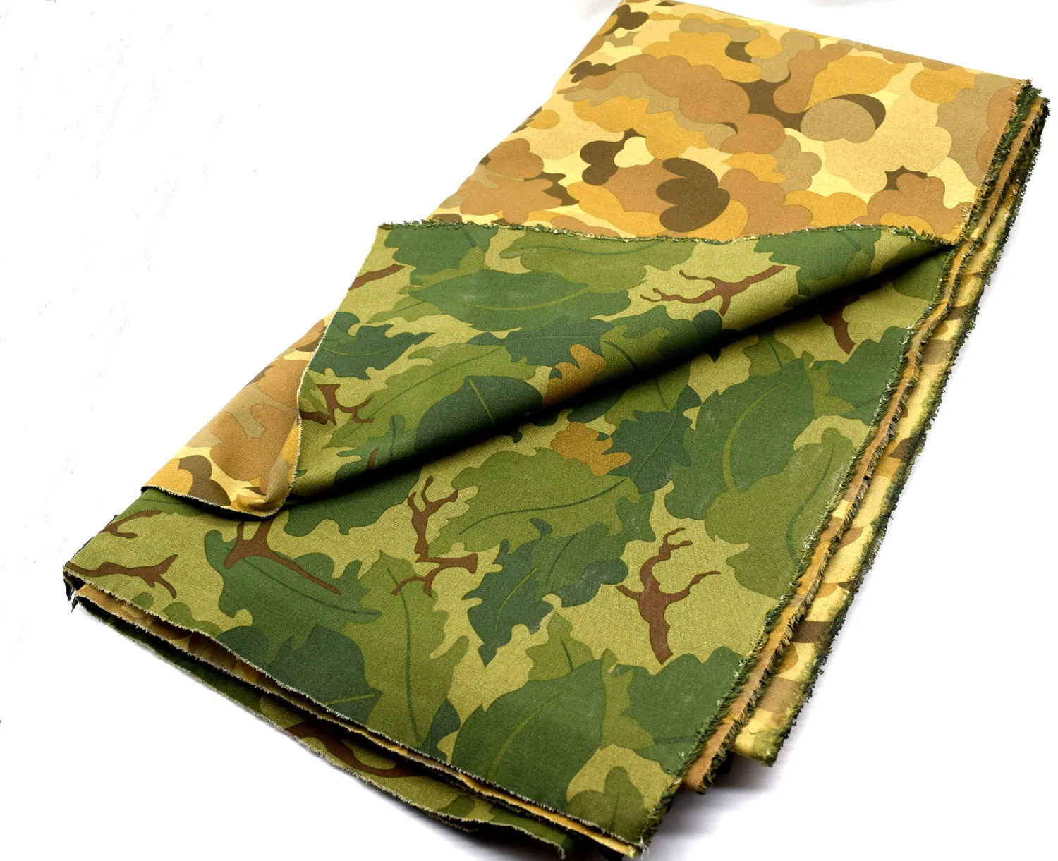 

REVERSIBLE WWII WW2 CAMO GERMAN ARMY OAK LEAF CAMOUFLAGE FABRIC COTTON